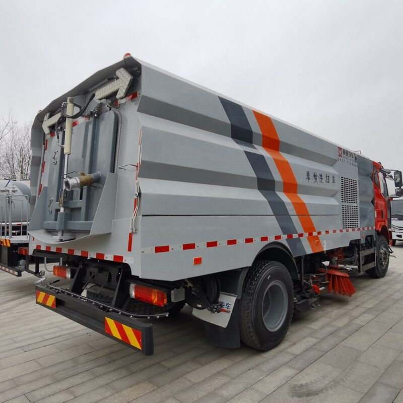 Dust suppression vehicle - Image 8