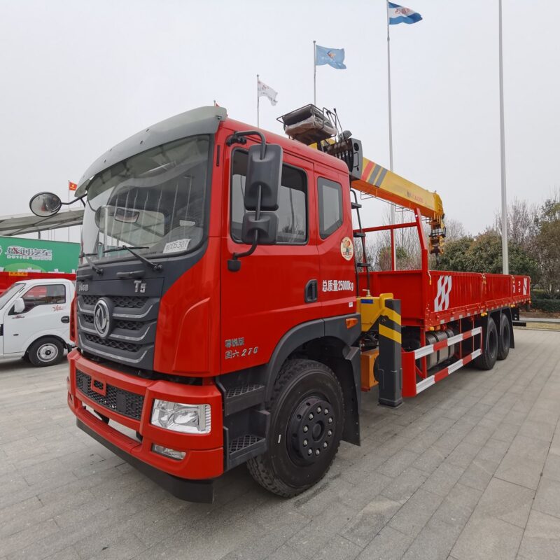 Truck mounted crane - Image 2