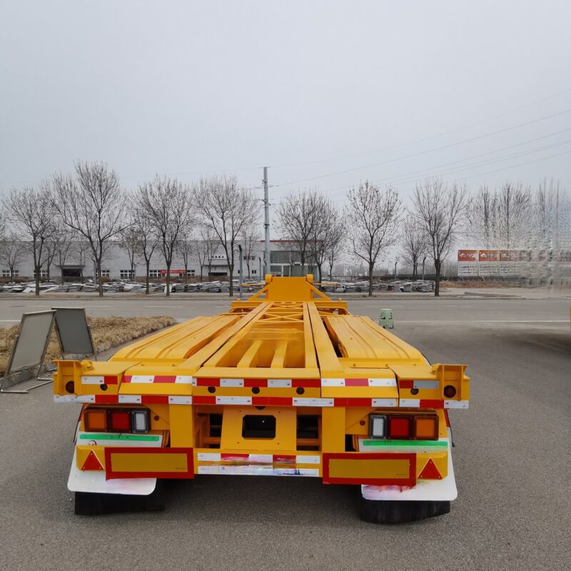 Skeleton-tipped back semi-trailer - Image 8