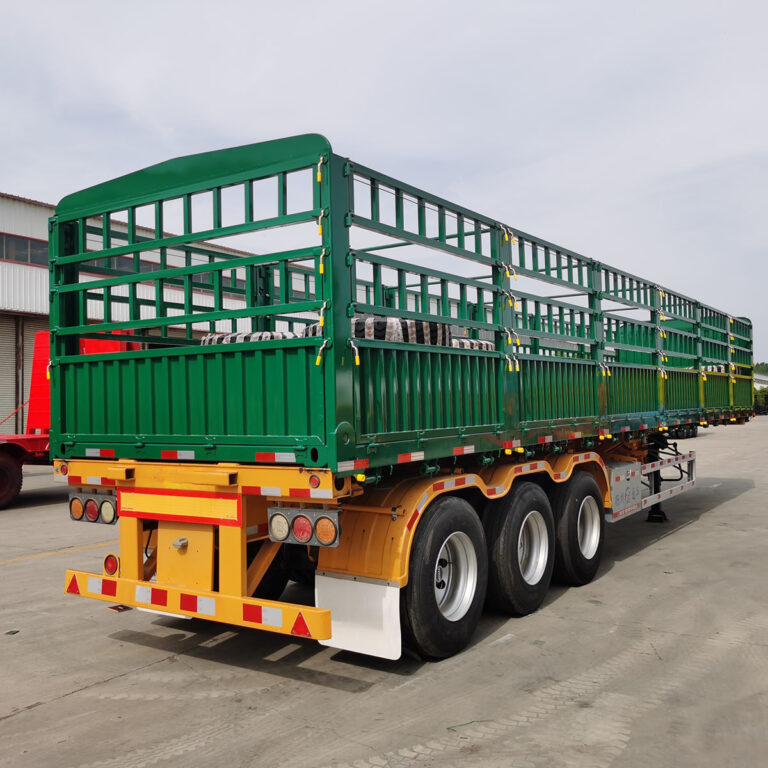 Main types of semi-trailer for livestock and poultry transportation
