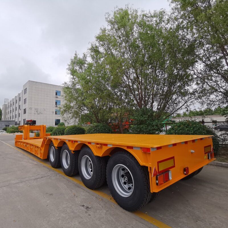 Large cargo transport semi-trailer - Image 6