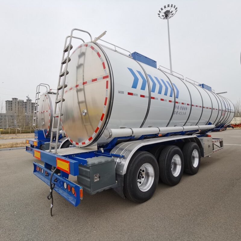 Stainless steel aluminum alloy tank car - Image 5