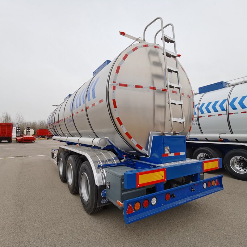 Stainless steel aluminum alloy tank car - Image 7