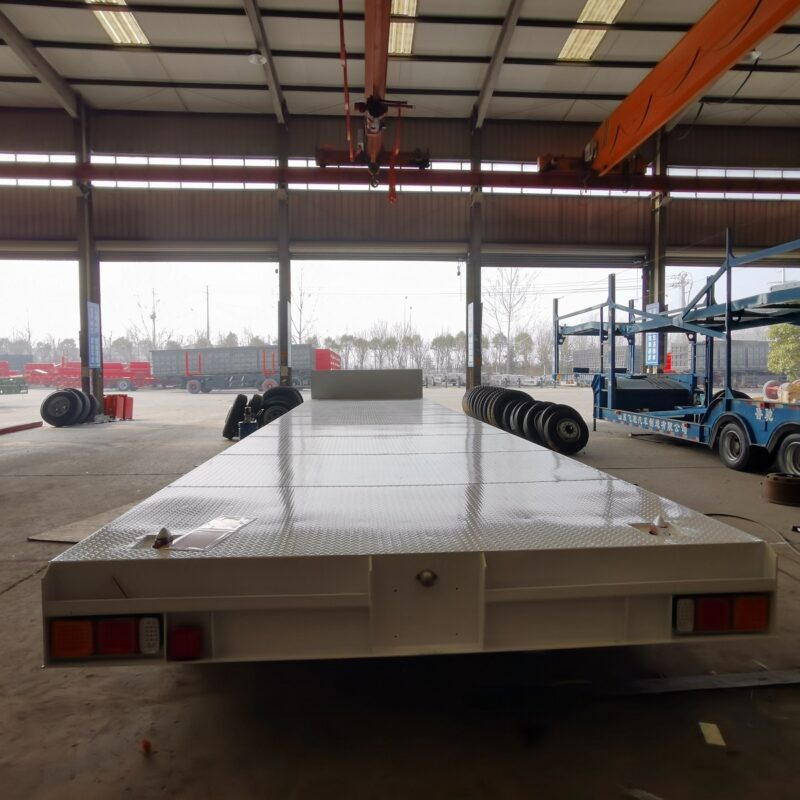 Flatbed transport semi-trailer - Image 3