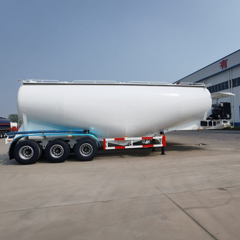 Powder tanker truck - Image 7