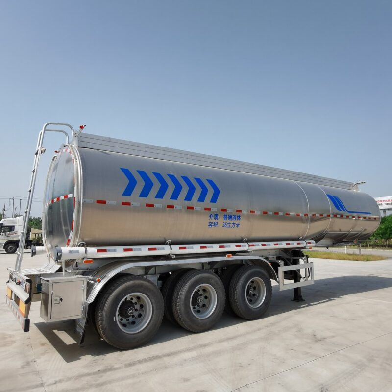 Stainless steel aluminum alloy tanker truck - Image 6