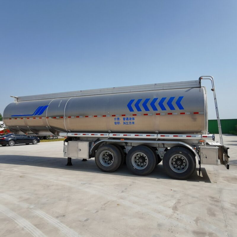 Stainless steel aluminum alloy tanker truck - Image 8