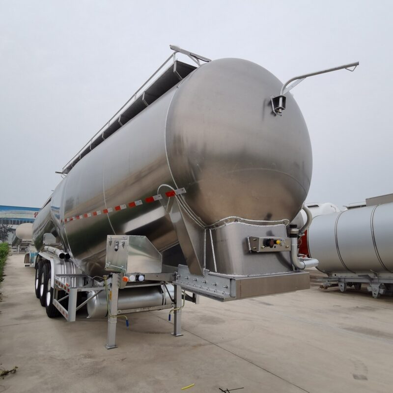 Stainless steel aluminum alloy tank car - Image 3