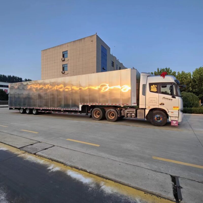 Container transport semi-trailer - Image 3