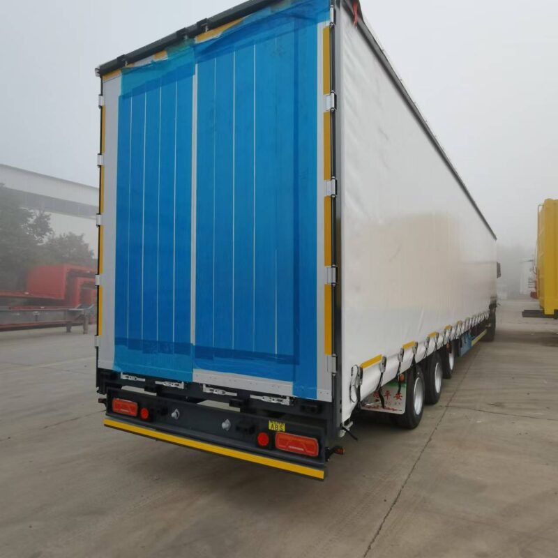 Side curtain semi-trailer - Image 4