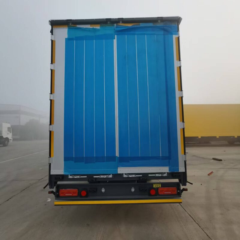 Side curtain semi-trailer - Image 14