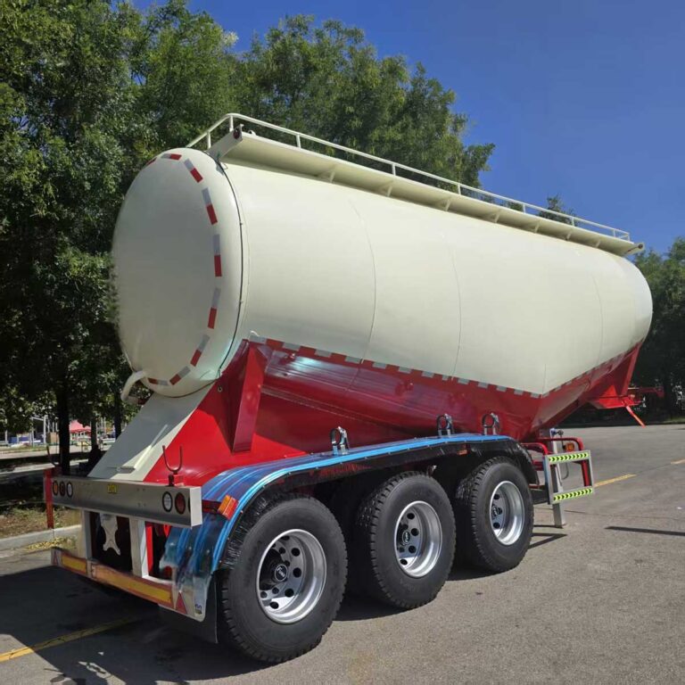 Understanding the 3-Axis Bulk Cement Powder Material Tanker Truck