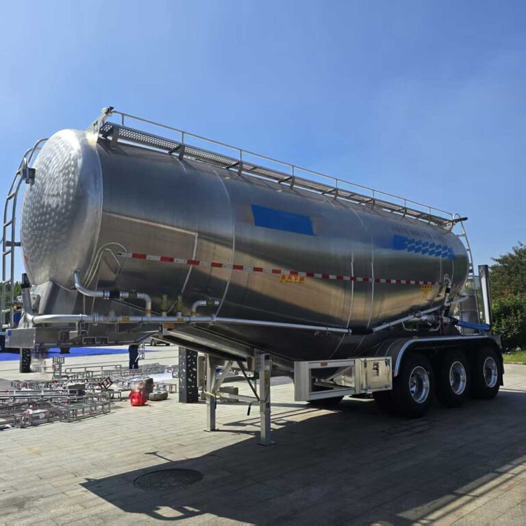 Understanding 3-Axis Bulk Bituminous Coal Powder Material Aluminum Tanker Trucks