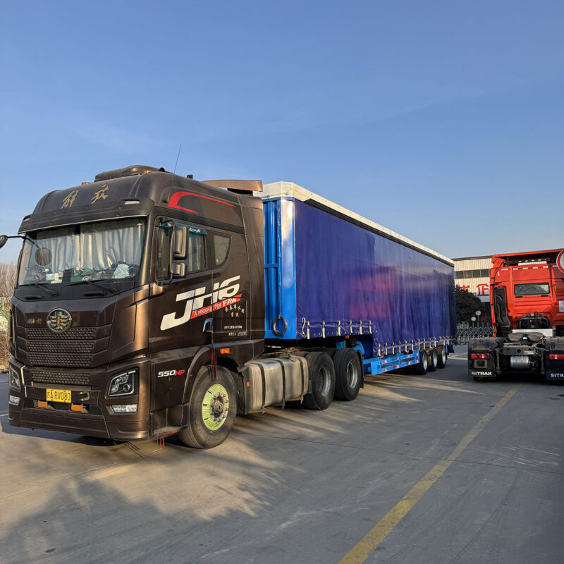 3-axis side curtain semi-trailer