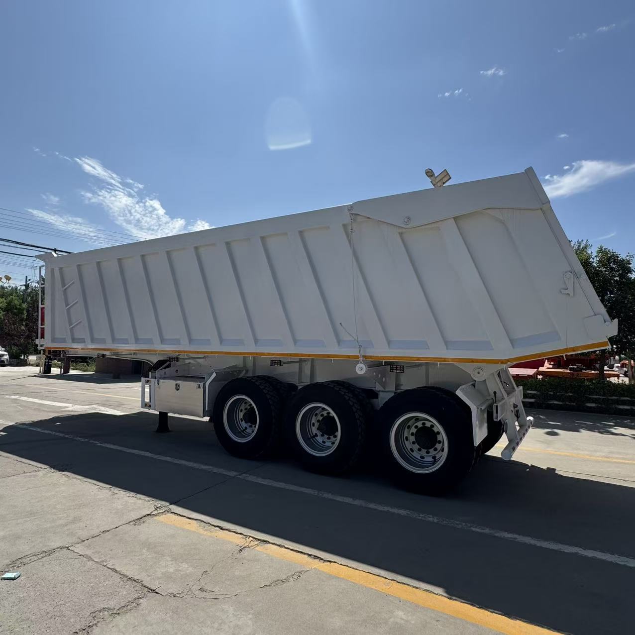 Export mining engineering dump truck