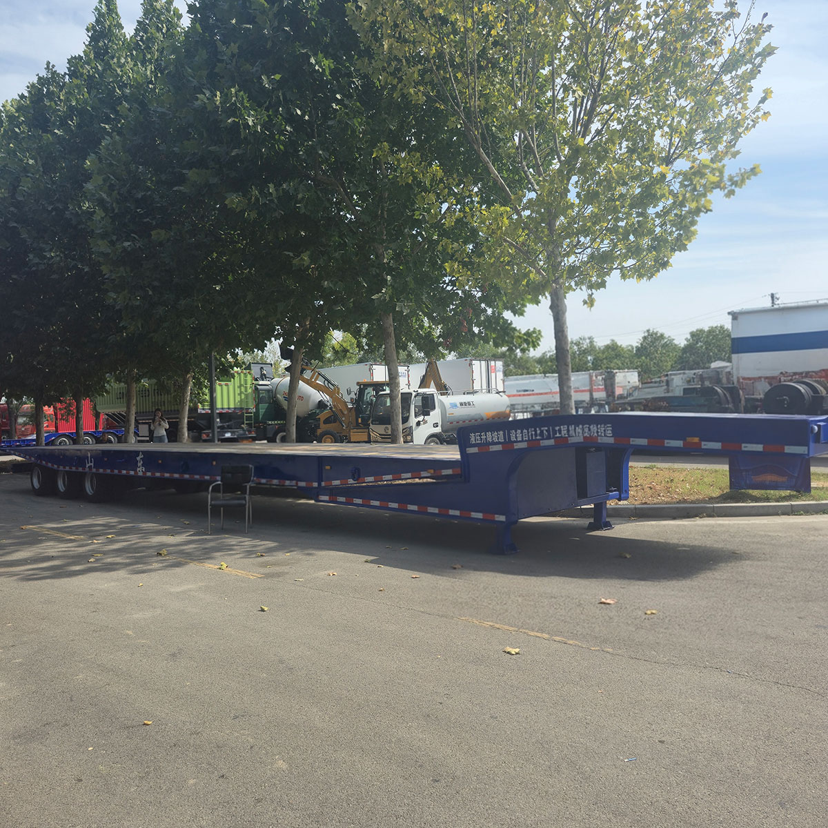 3-axis special transport low flatbed semi-trailer