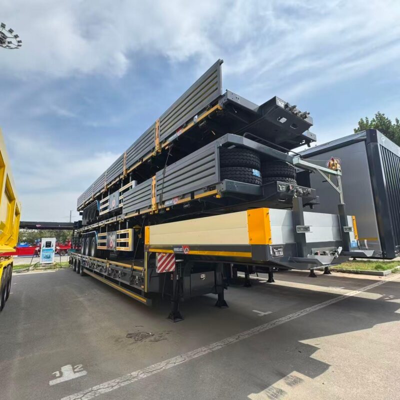 3-axle low flatbed semi-trailer