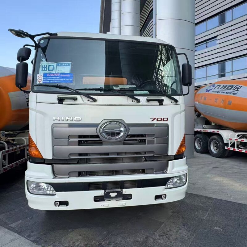 14-18 cubic meter concrete mixer truck
